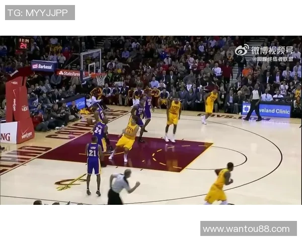 科比与快船的经典扣篮对决回顾与精彩瞬间分析