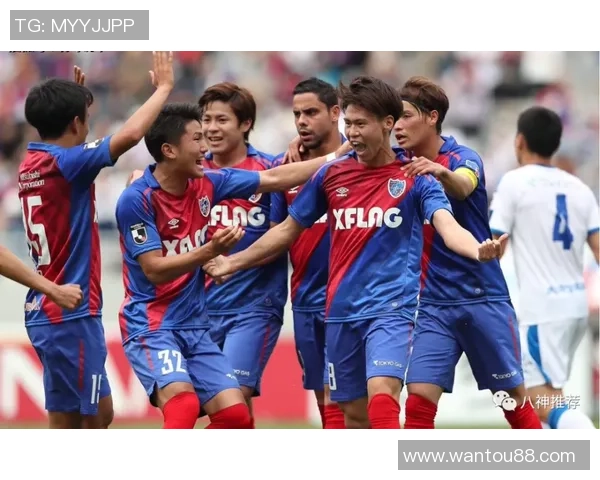 雷法山口迎战横滨FC全力争胜展现球队实力与斗志