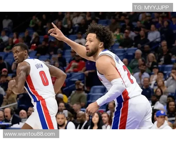 魔术队与活塞队激战四月十三日谁将赢得关键胜利