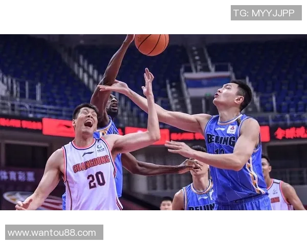 广东队与北京首钢的巅峰对决谁将赢得这场篮球盛宴的荣耀
