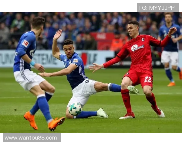 菲尔特与帕德博恩激战在即谁能在德乙赛场中笑到最后