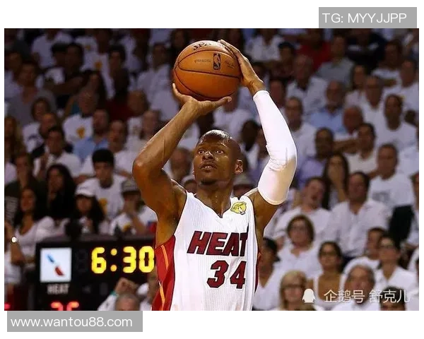 库里三分大赛决赛连中20球创造历史成就引发热议