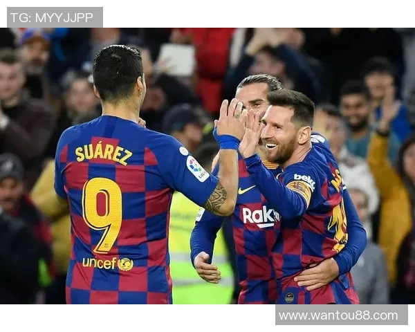 巴塞罗那与曼联2019年精彩对决录像回放全程回顾与分析