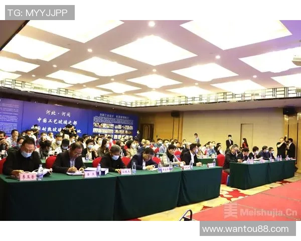 摩尔特里：探索科技与艺术交融的未来之路与创新思维