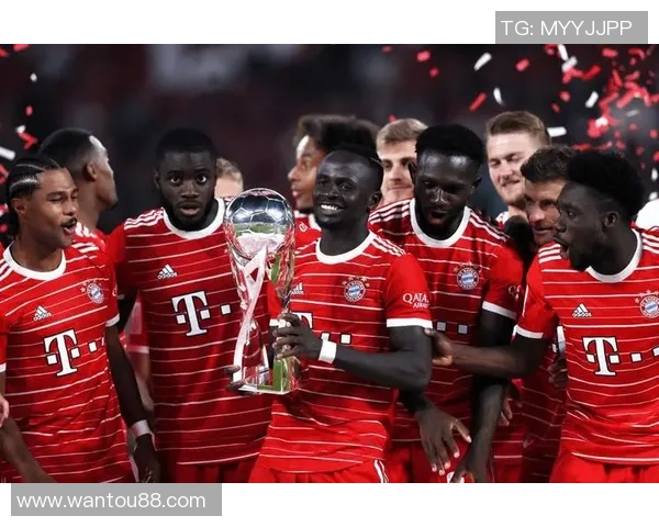 德甲拜仁慕尼黑队迎战劲敌全力争胜展现豪门风范