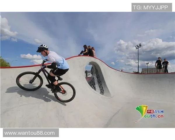 杭州极限运动队在世界滑板锦标赛中的团队协作表现分析与点评