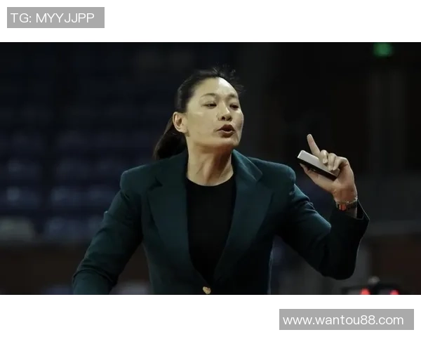 李秀英专访：从青涩球员到篮球传奇的奋斗与成长之路